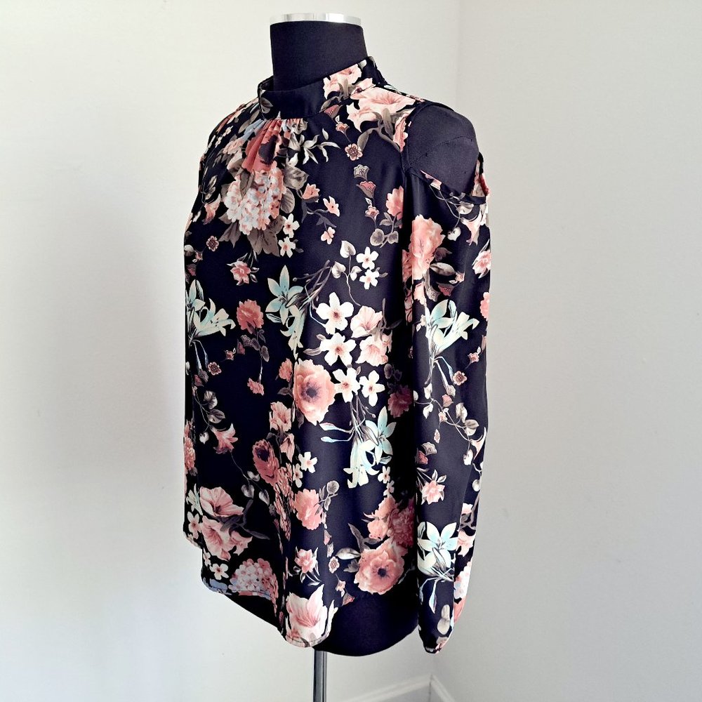 Sienna Sky Women Floral Top Long Sleeve Size M Off Shoulder